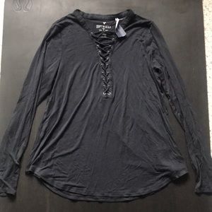 Small charcoal gray American Eagle top